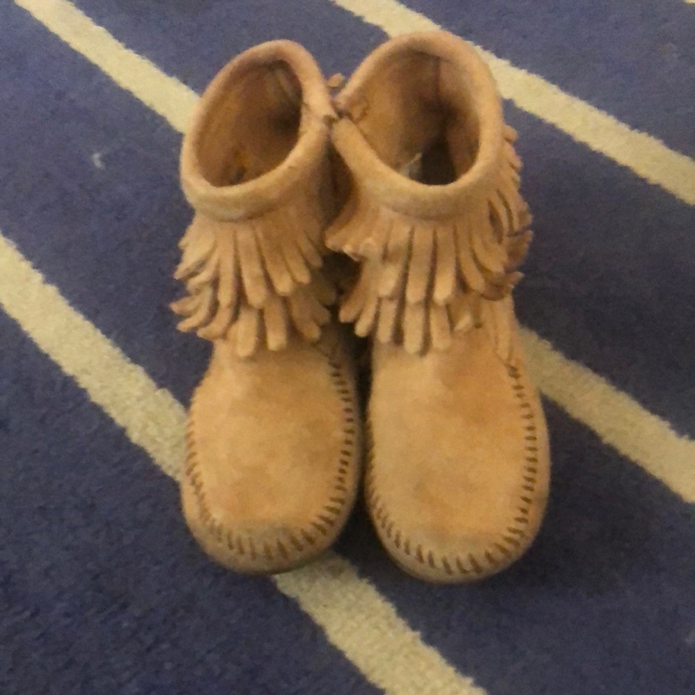 MinnieTonka,cute boots with tassel and zipper